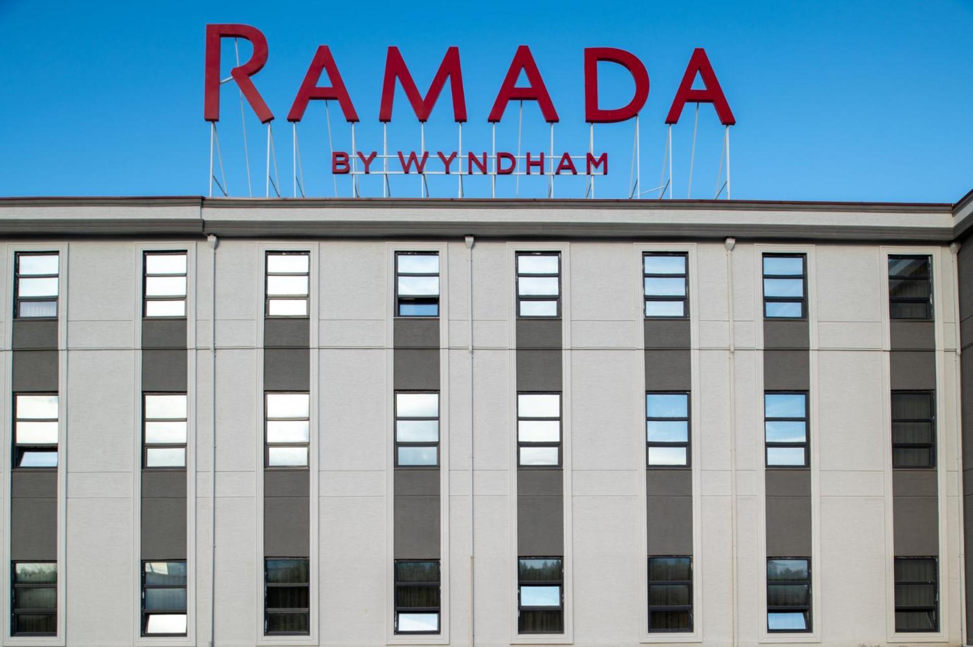 Ramada By Wyndham Karacabey Hotell Bursa Eksteriør bilde