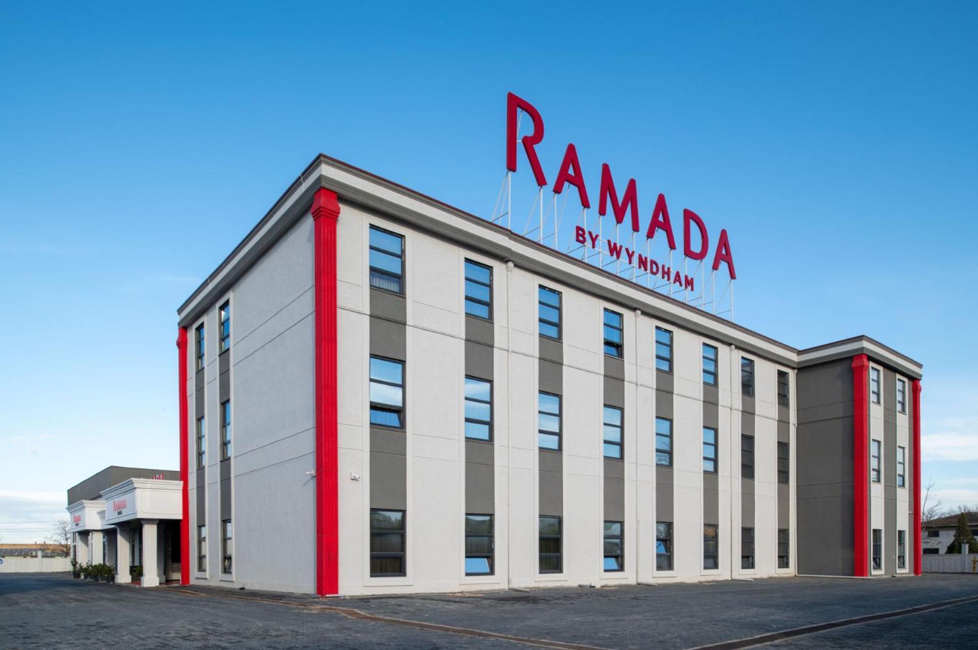 Ramada By Wyndham Karacabey Hotell Bursa Eksteriør bilde